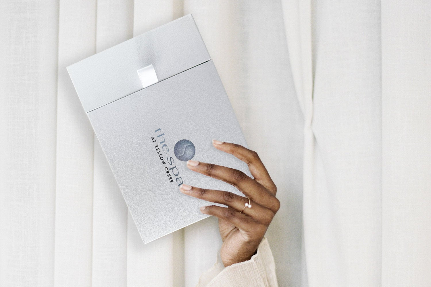 SPA PACKAGES & GIFT CARDS